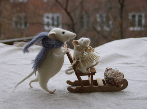 sleddingmice resized 600